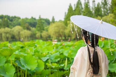 汉服洗衣知识 汉服用洗衣机什么模式最好.jpg 汉服穿衣知识 买回来的汉服可以用熨斗吗 穿衣搭配